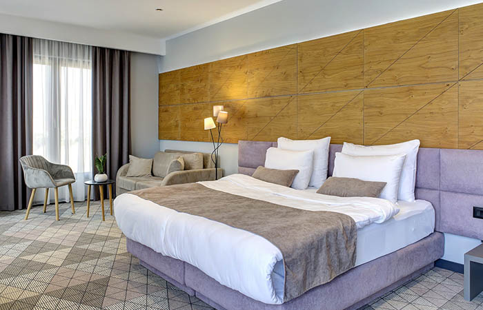 Mostar suite mood